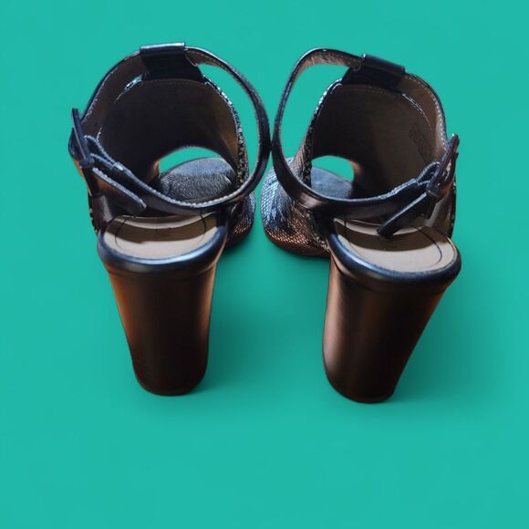 Vionic Kaia Snake Ankle Strap Heels - Size 6.5 - Picture 3 of 14